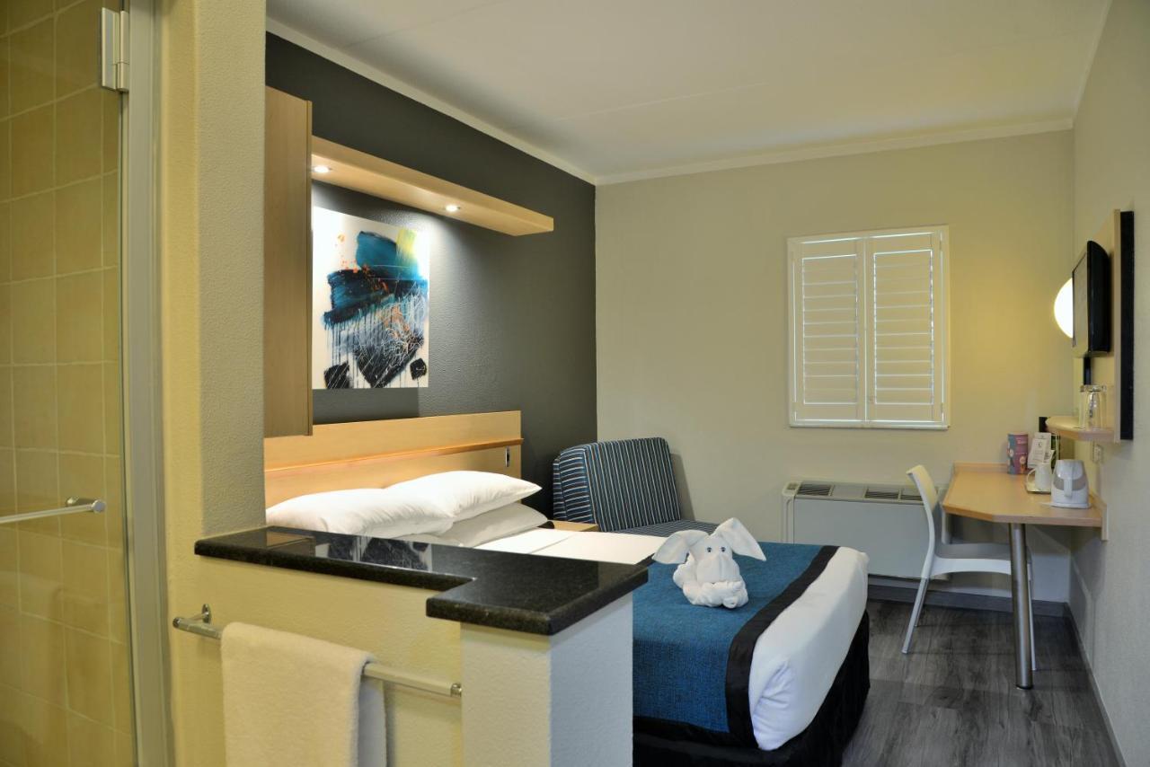 Road Lodge Randburg ヨハネスブルグ エクステリア 写真