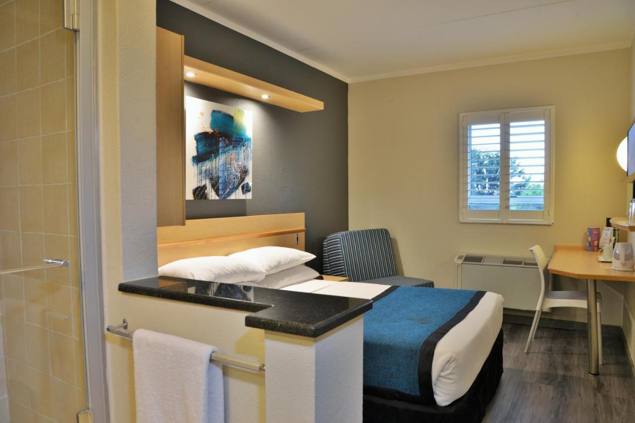 Road Lodge Randburg ヨハネスブルグ エクステリア 写真